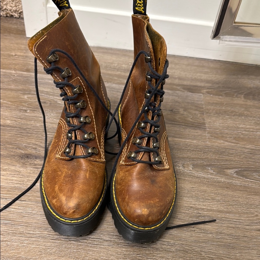 Brown Leather Lace-Up Boots